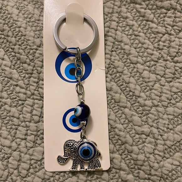 Key chain - Picture 2 of 3